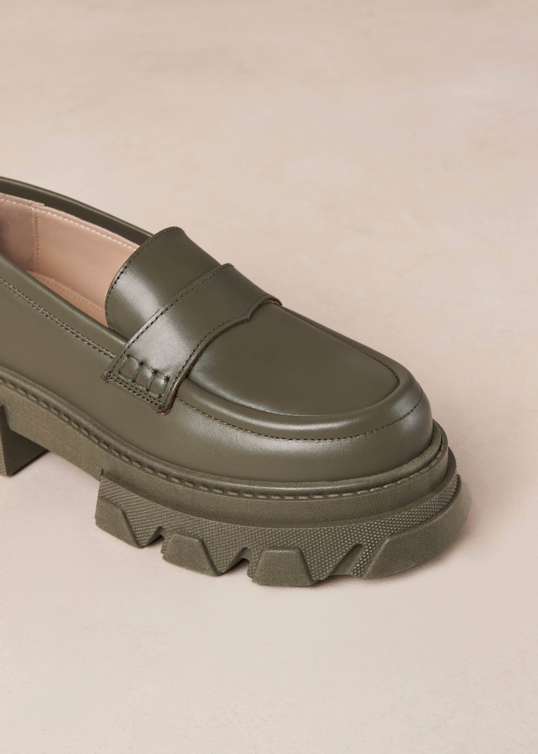 Trailblazer Green Leather Loafers - Image 8