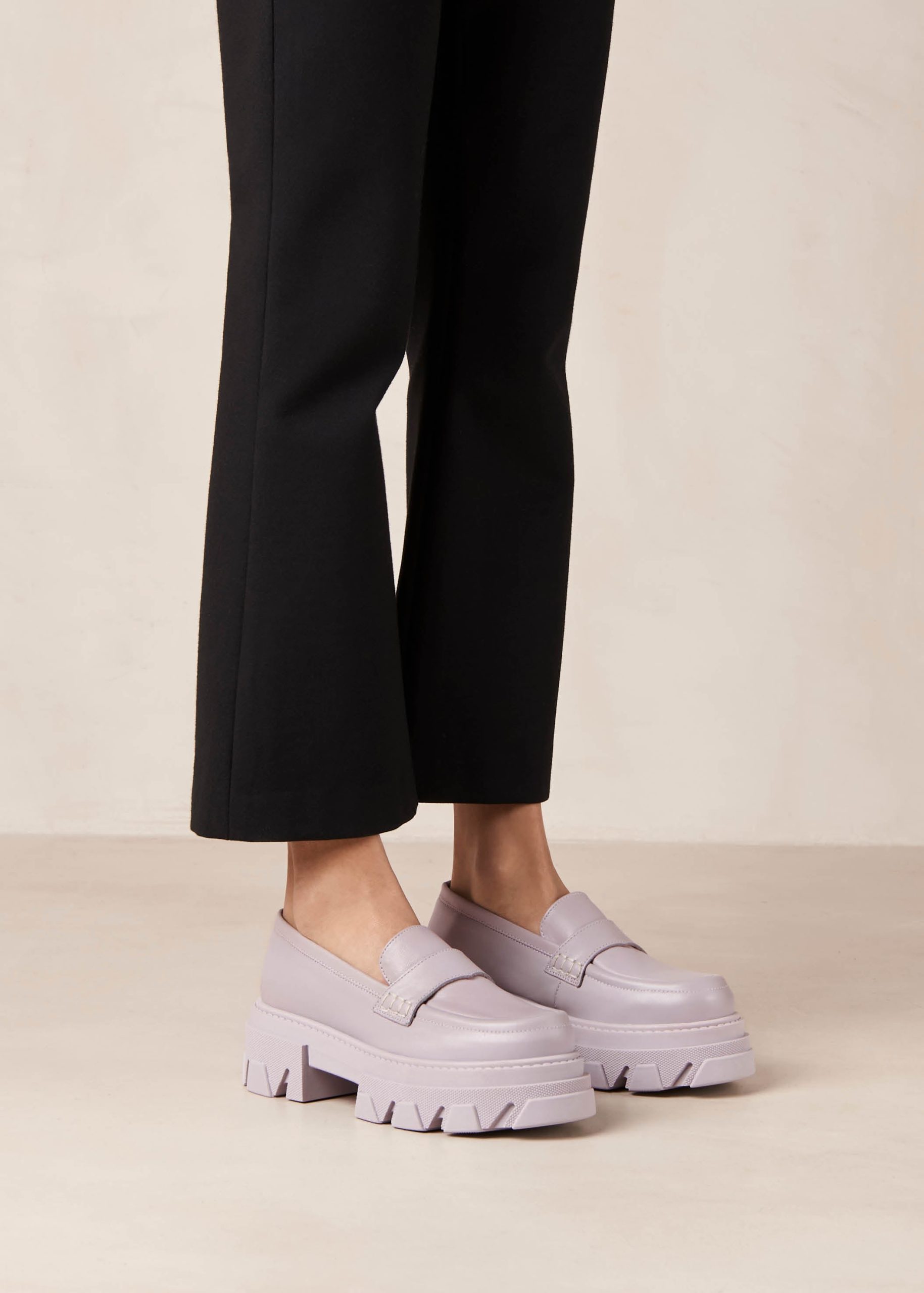 Trailblazer Lila Leather Loafers - Image 5