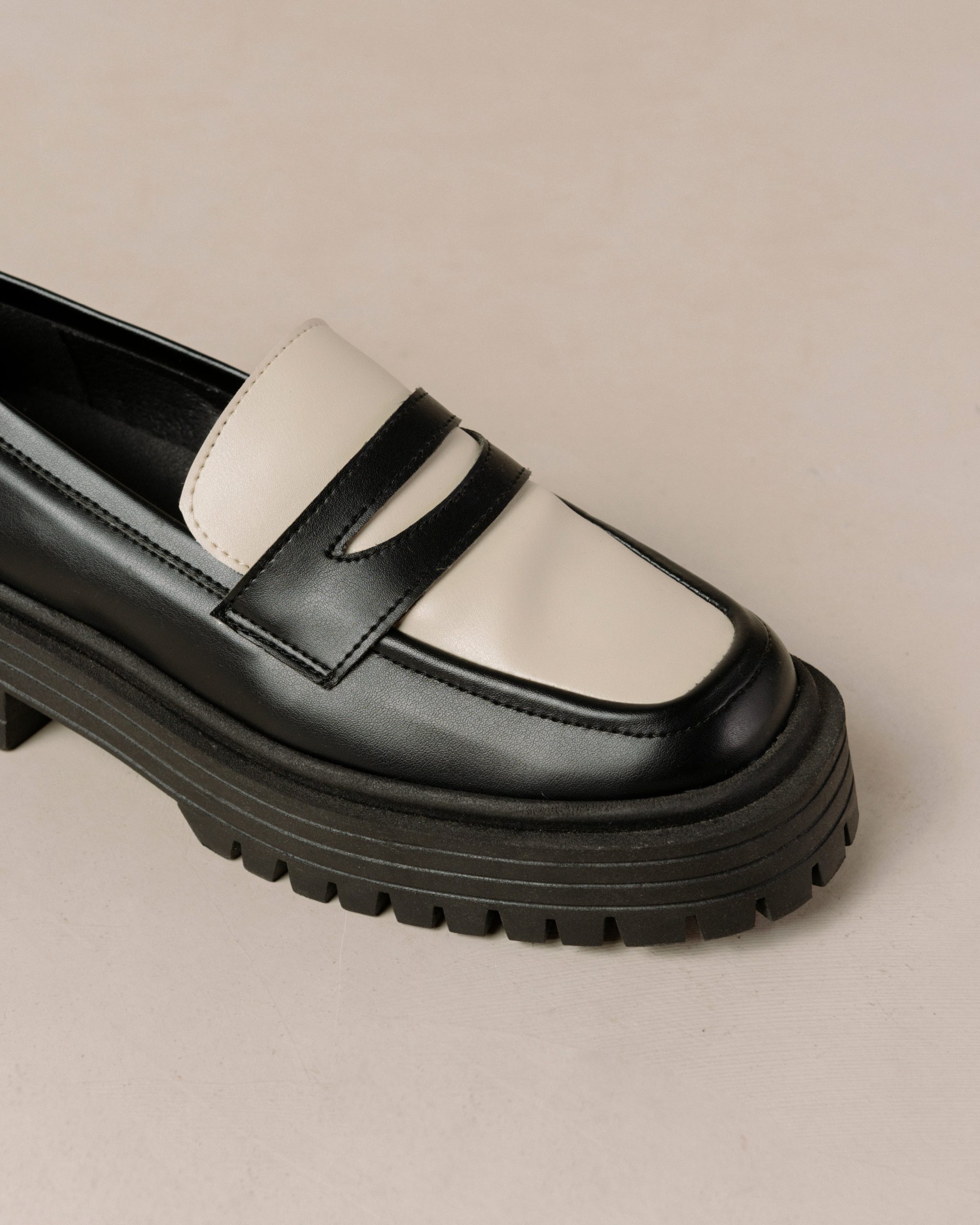 Mask Bicolor Black Vegan Leather Loafers - Image 8